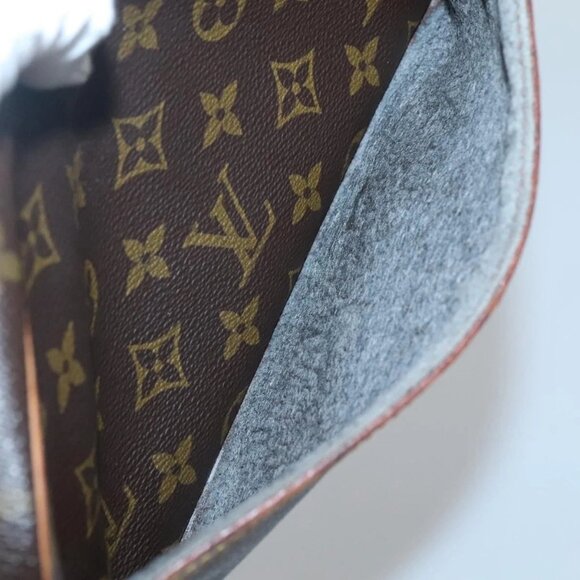 LOUIS VUITTON Monogram Compiegne 23 Clutch Bag LV Auth - Picture 13 of 16